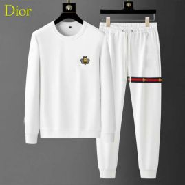 Picture of Dior SweatSuits _SKUDiorM-3XL12yn4727842